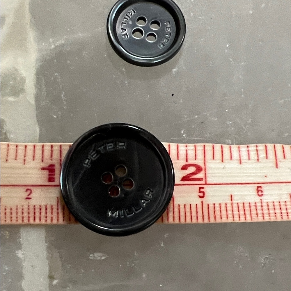 Peter Millar shell Button Set - image 2